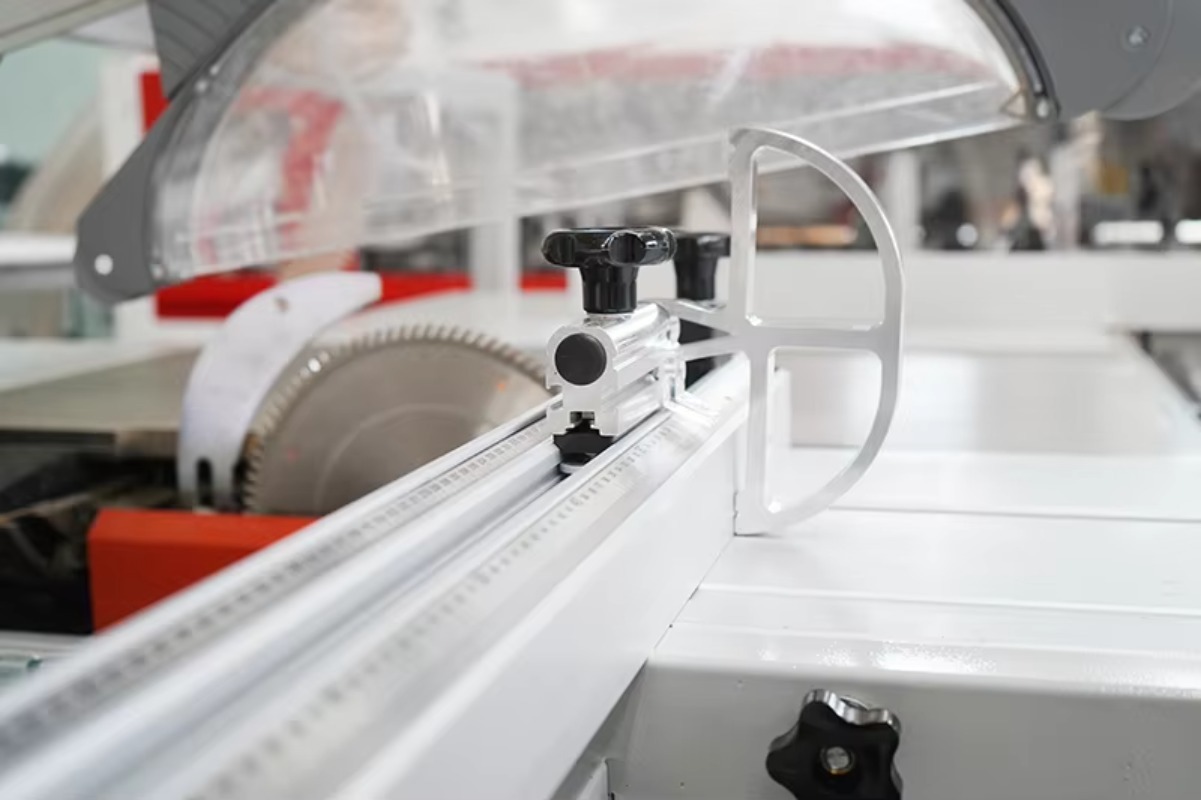 【specialized】SIGN Sliding Tabl - Woodworking Machinery incelemesi ve fiyatı